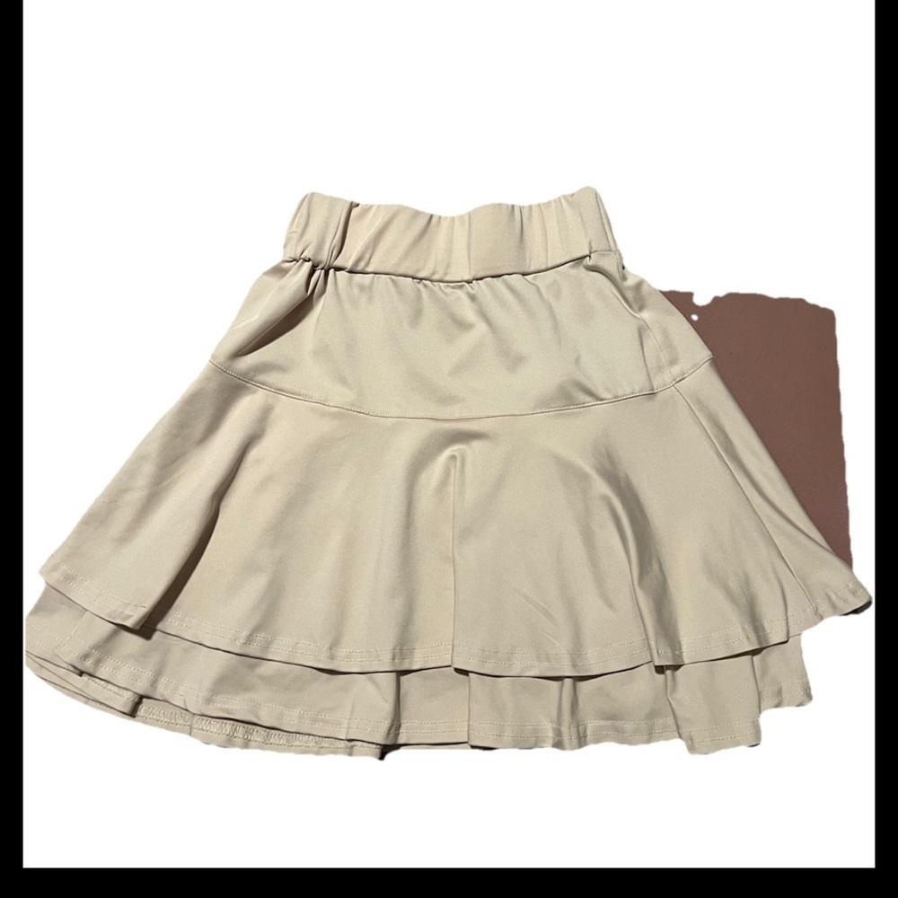 Skirt Girls Size Small Beige Tiered Pull On Elastic Waist (0219d skirt)